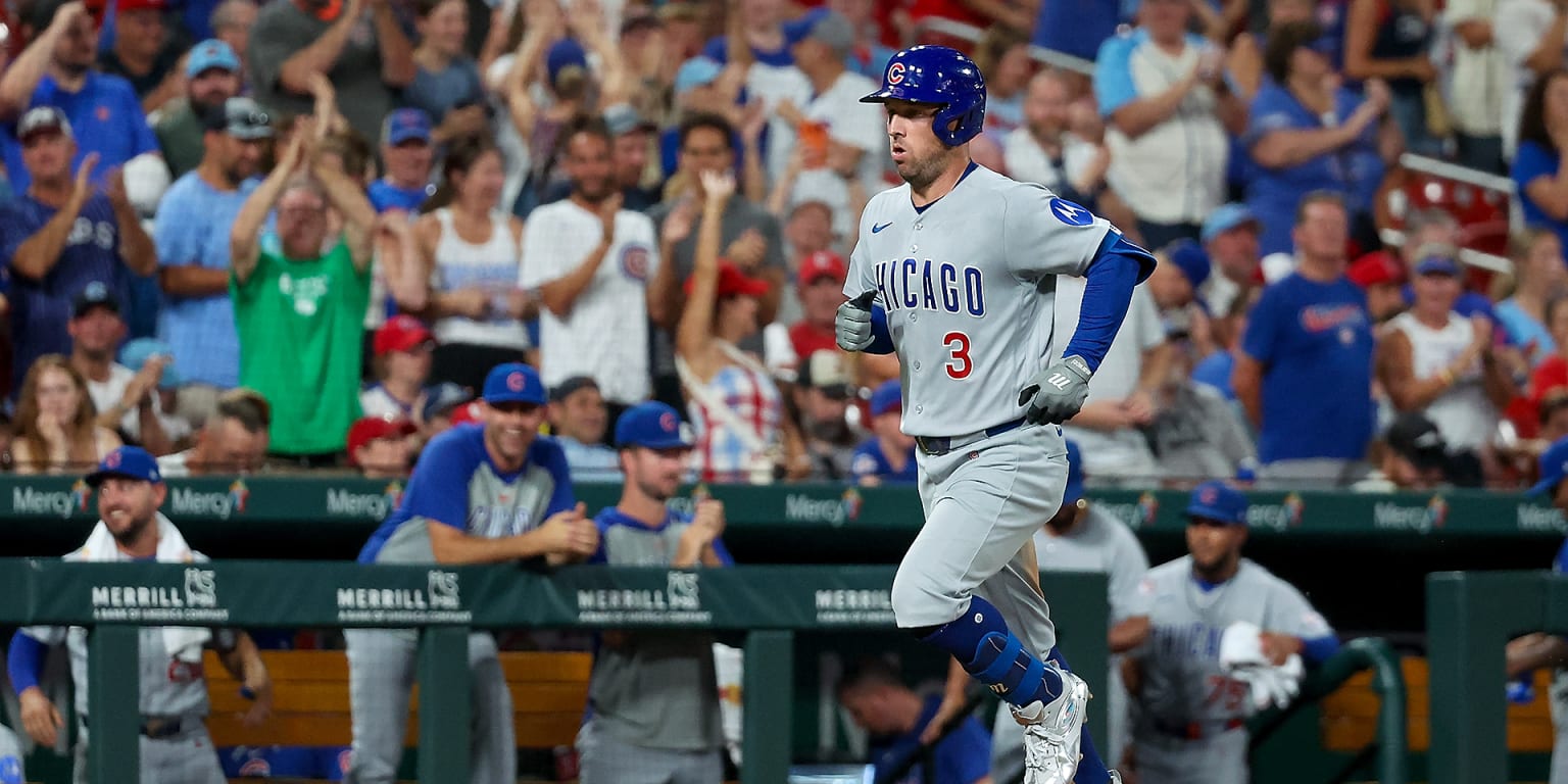 Bregman's 4 hits lift Cubs to win over Cardinals