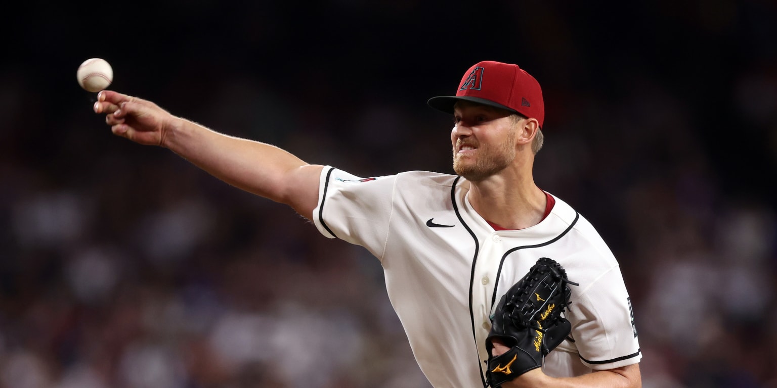 Soroka's 10 K's -- and immaculate inning -- pave way to win in home opener