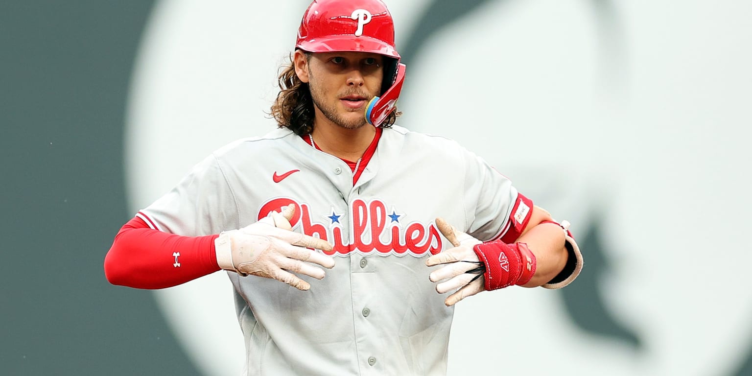 Bohm (5 hits), Stott (3-run HR) at heart of Phillies' rout of Twins