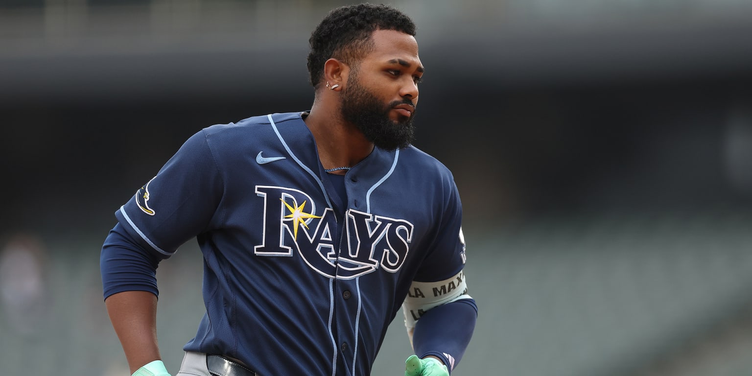 Caminero calls his shot -- for mom! -- leading AL-best Rays to 6th straight win