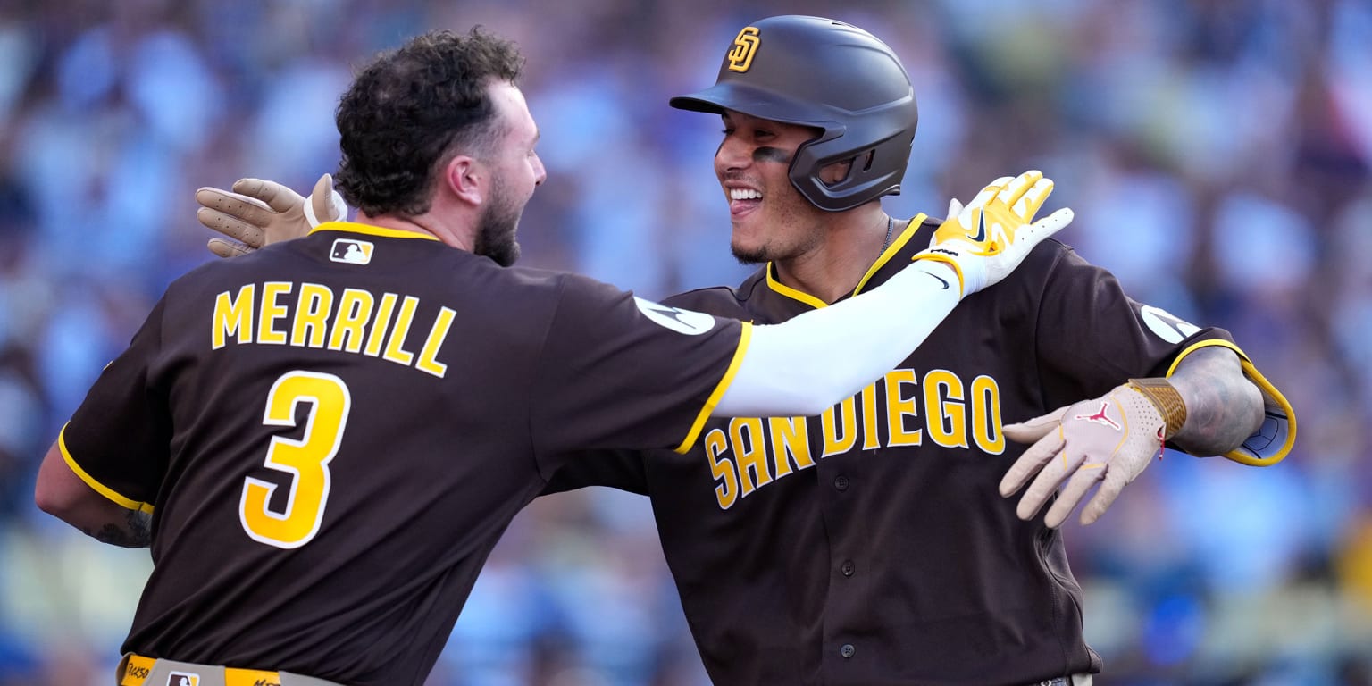 Machado's clutch blast snaps Padres' 8-game skid