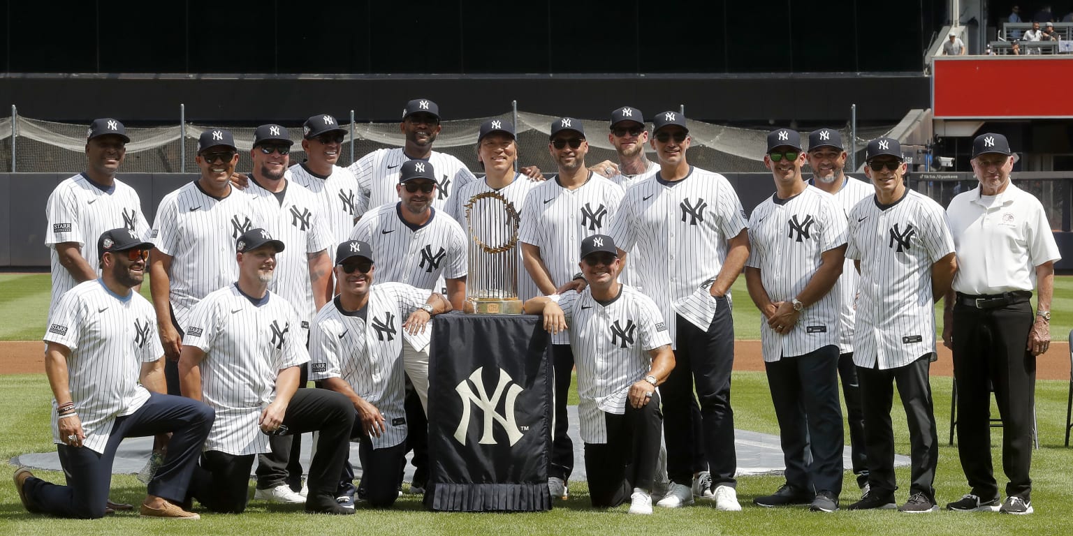 Yankees honor 2009 World Series champs on 2024 OldTimers' Day