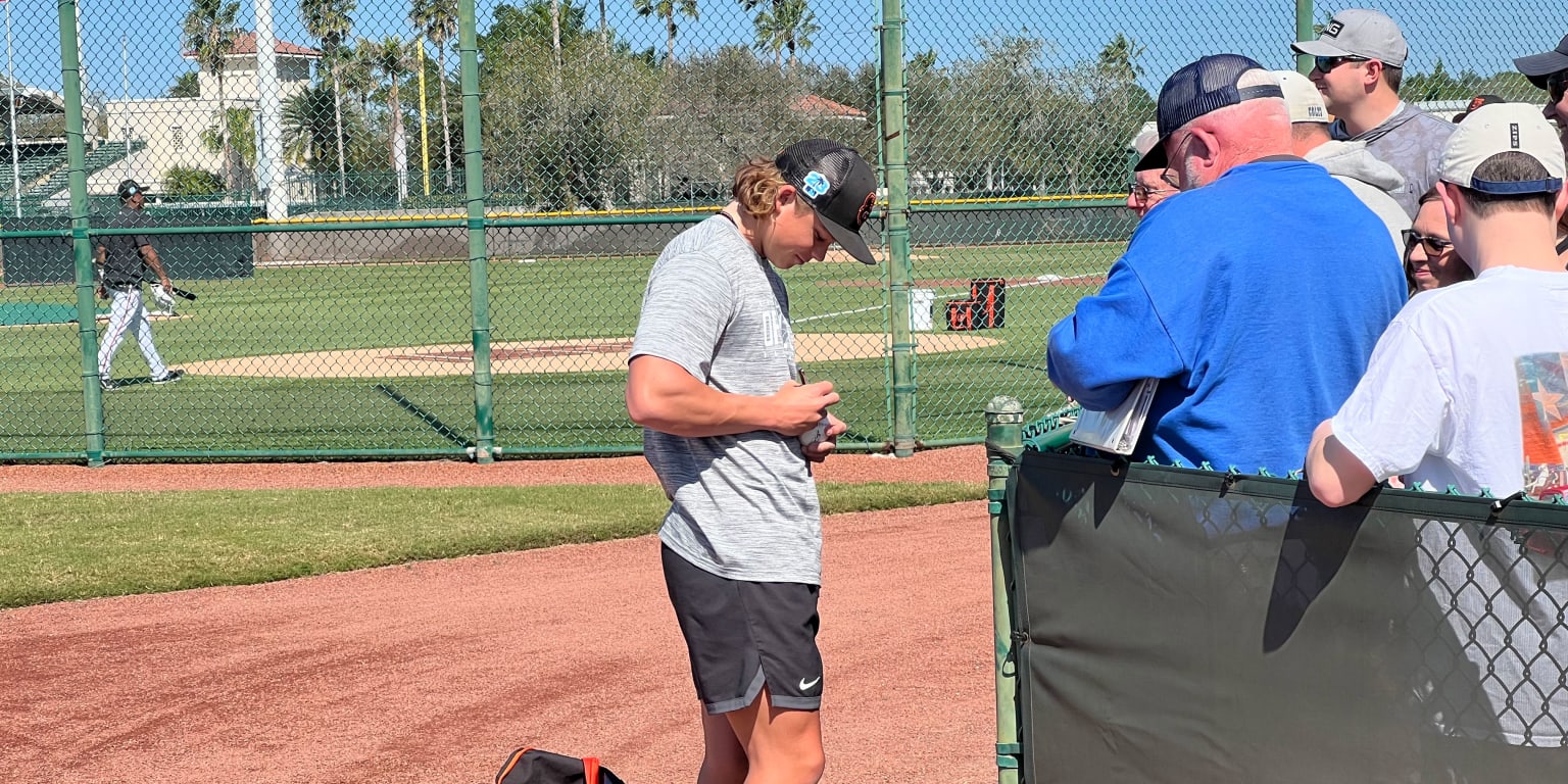 Holliday's first major league camp; Orioles' first full-squad workout 