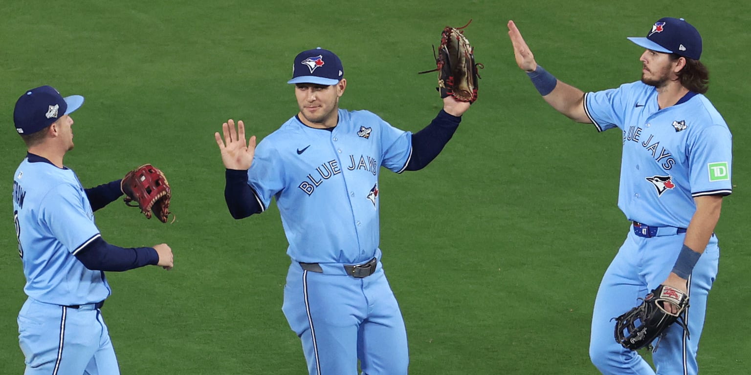 A first crack at predicting the Blue Jays' Opening Day roster