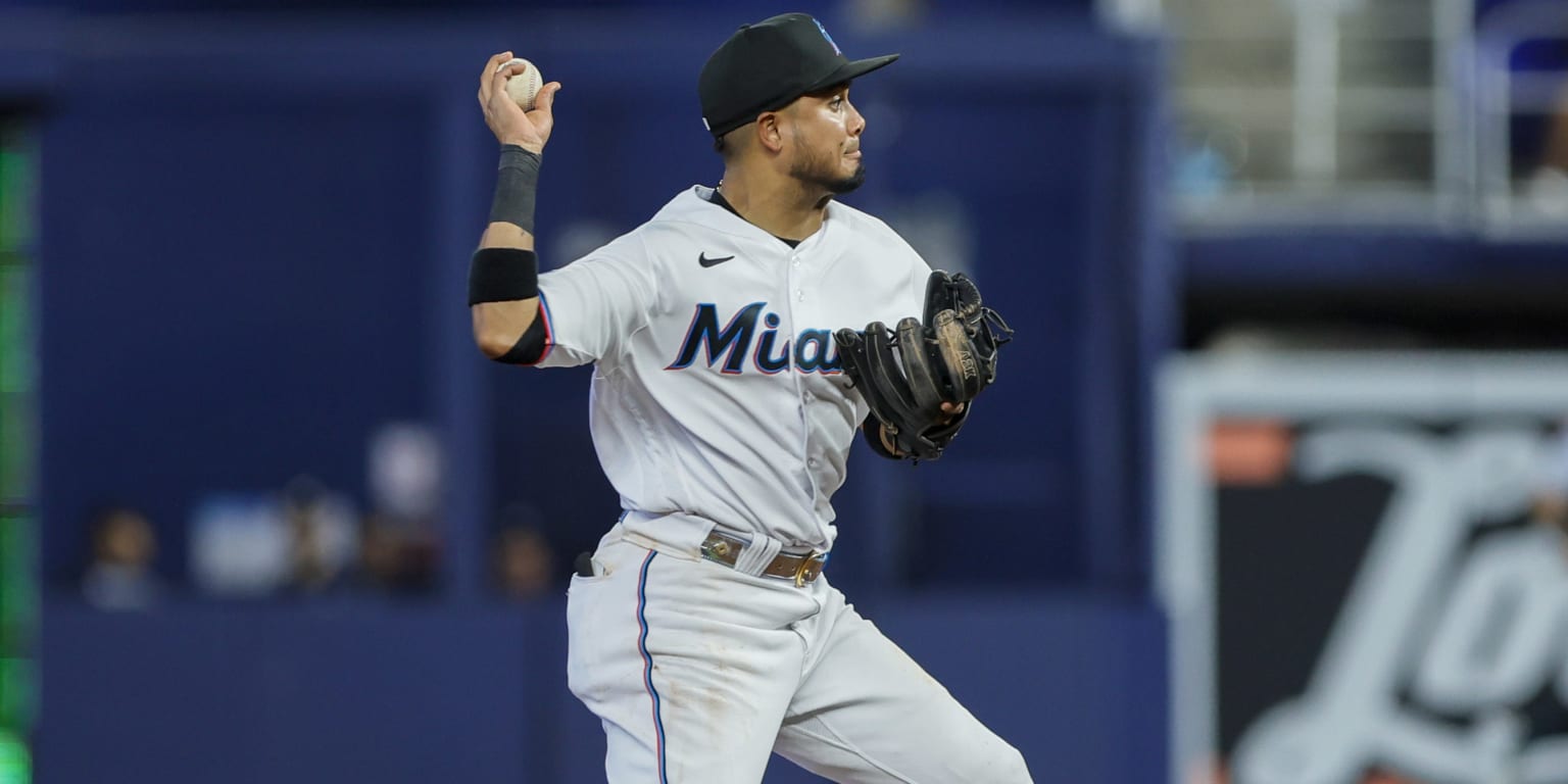 Jean Segura's RBI single lifts Marlins past visiting Cubs