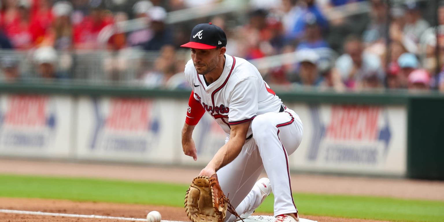 Olson’s stellar 1B defense rewarded with 3rd career Gold Glove