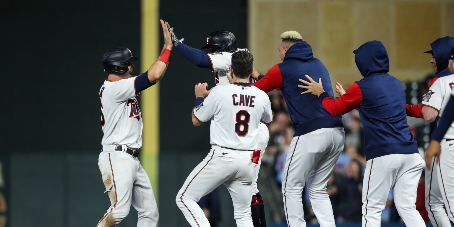 Twins get aggressive, steal series finale vs. Giants to snap skid, National Sports