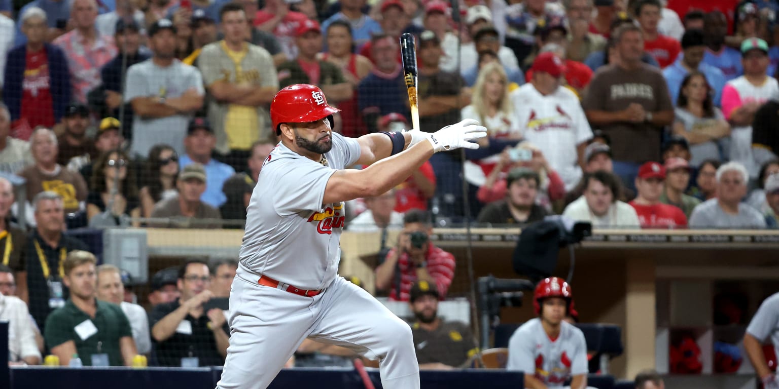 Cardinals pitcher Miles Mikolas swings a big bat in Brewers' home