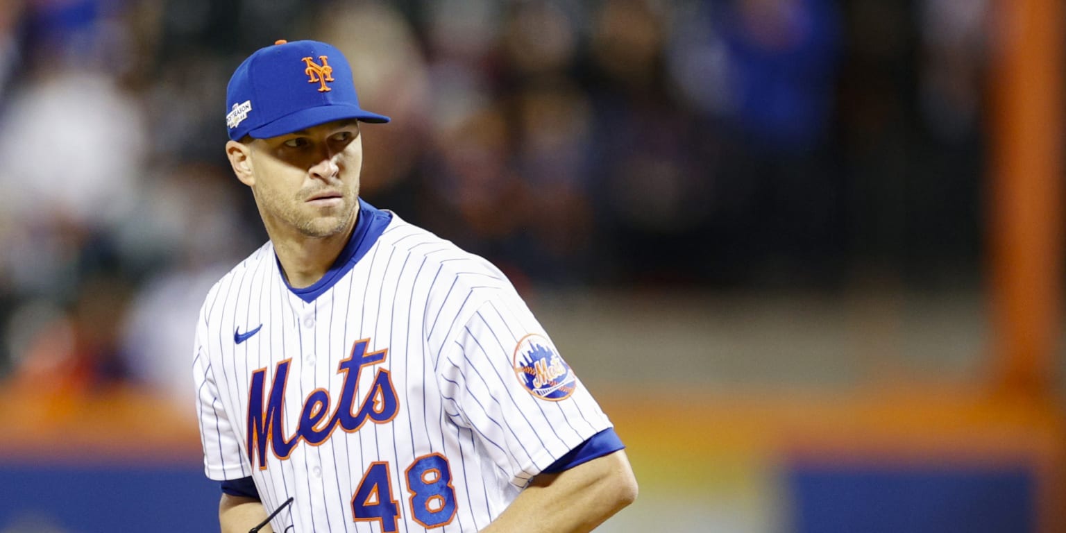 Rangers' Jacob deGrom sets record straight on leaving Mets