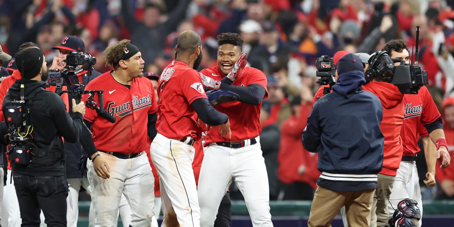 Watch Oscar Gonzalez send the Guardians to the AL Division Series with a  walk-off home run vs. Tampa (Video) 