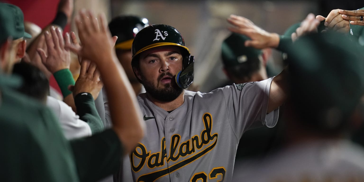 Jace Peterson buys Oakland A's time with Zack Gelof