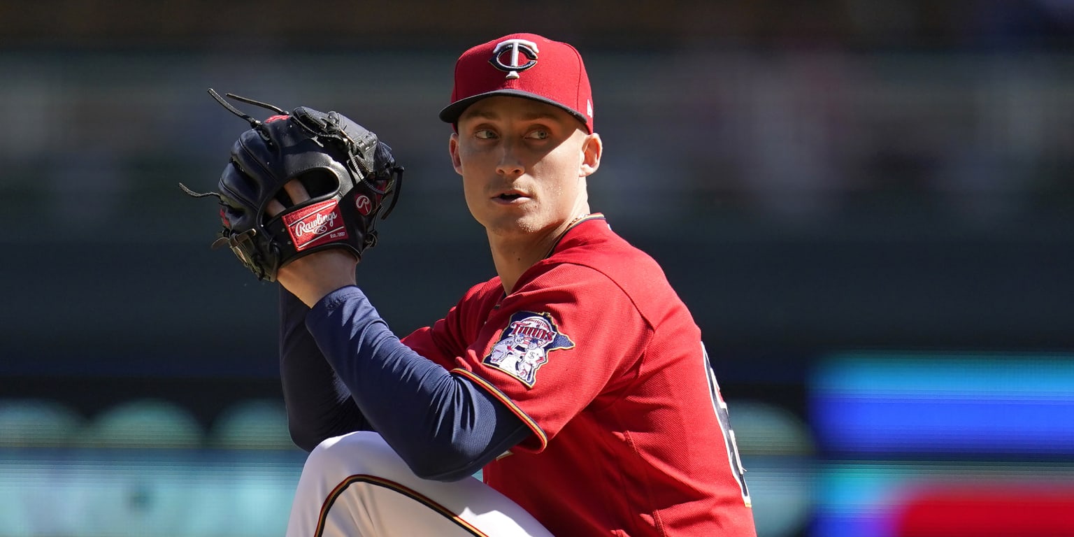 Twins' Jhoan Duran is already bringing the heat in spring training