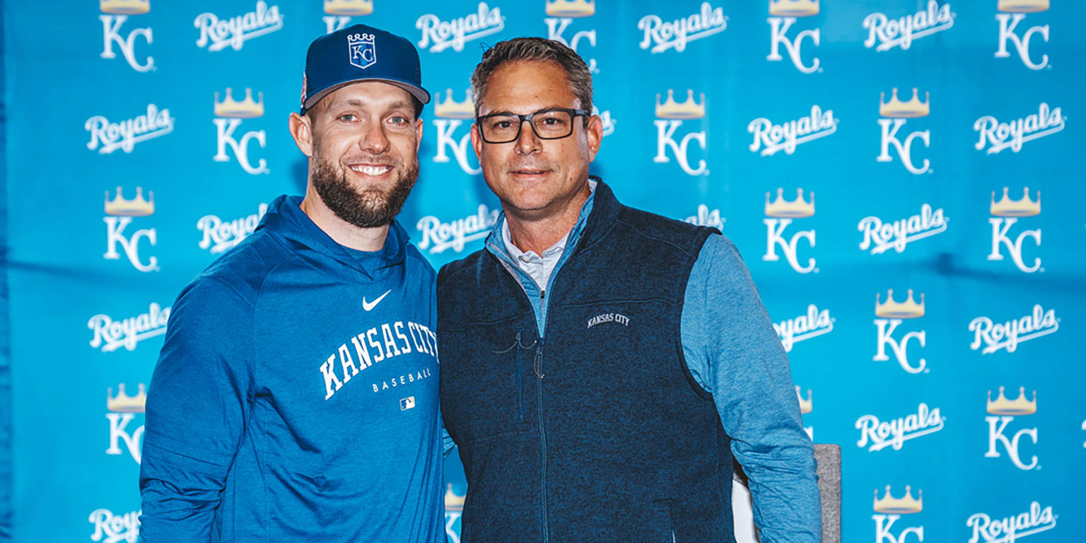 Die-hard KC Royals fans need to check out this online auction today.