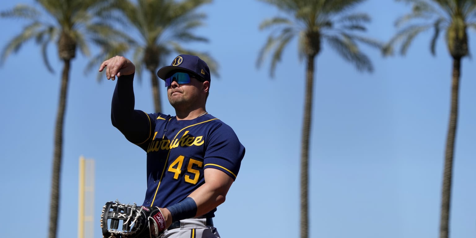 Set to make his return from Tommy John, Brewers' Justin Wilson