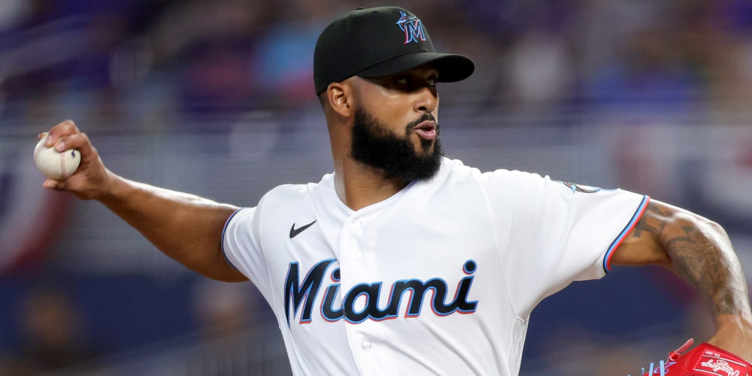Miami Marlins on X: OFFICIAL: The #Marlins announce the signing