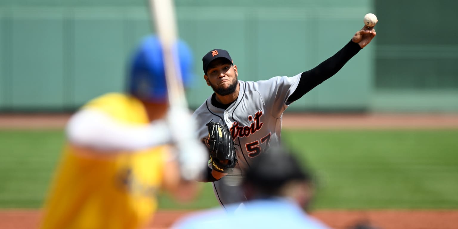 Eduardo Rodriguez exits with scapular injury vs. Dodgers