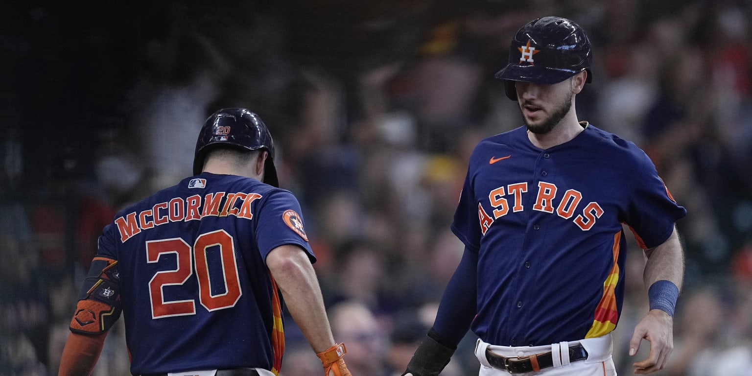 Astros rout Padres to pad AL West lead