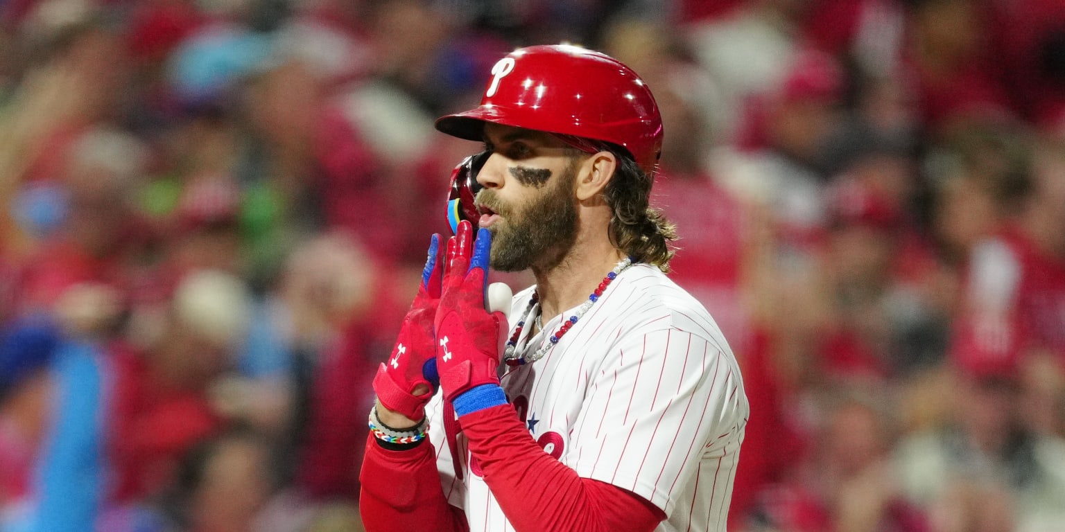 Bryce Harper homers on birthday in NLCS Game 1
