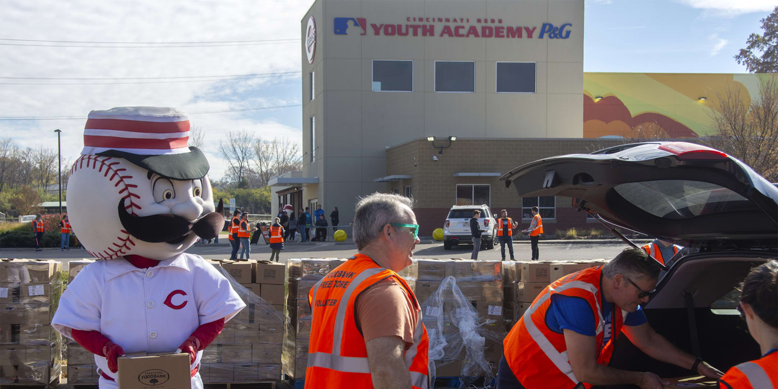 P&G MLB Reds Youth Academy Engages Minority Youth in Baseball and