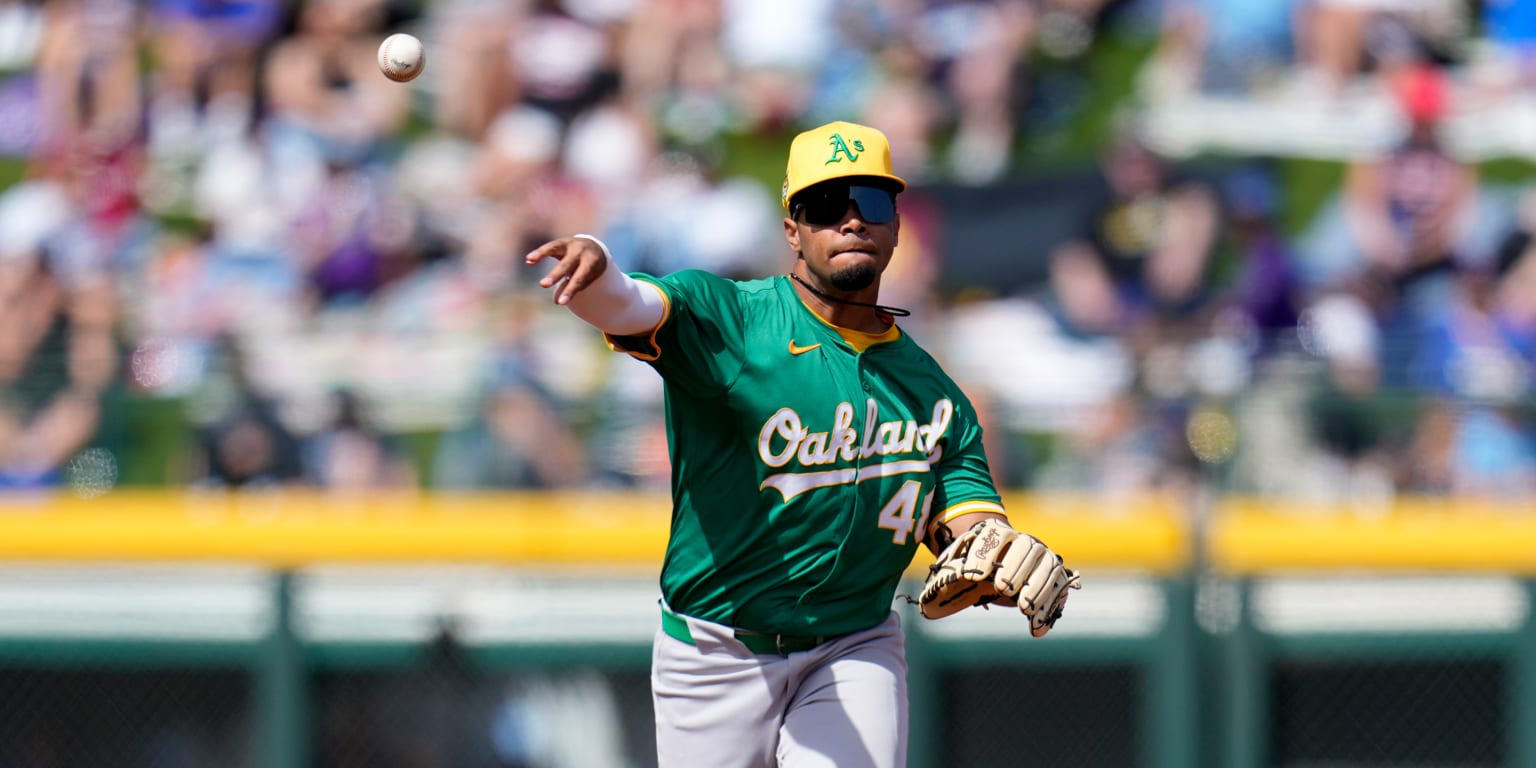 Darell Hernaiz makes A's Opening Day roster