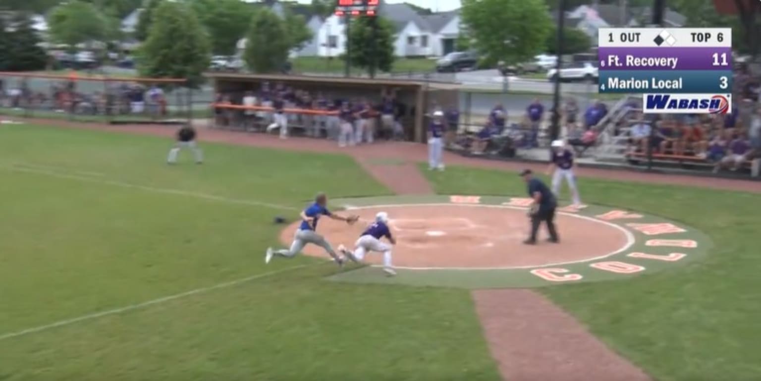 Ohio center fielder tags runner out at home