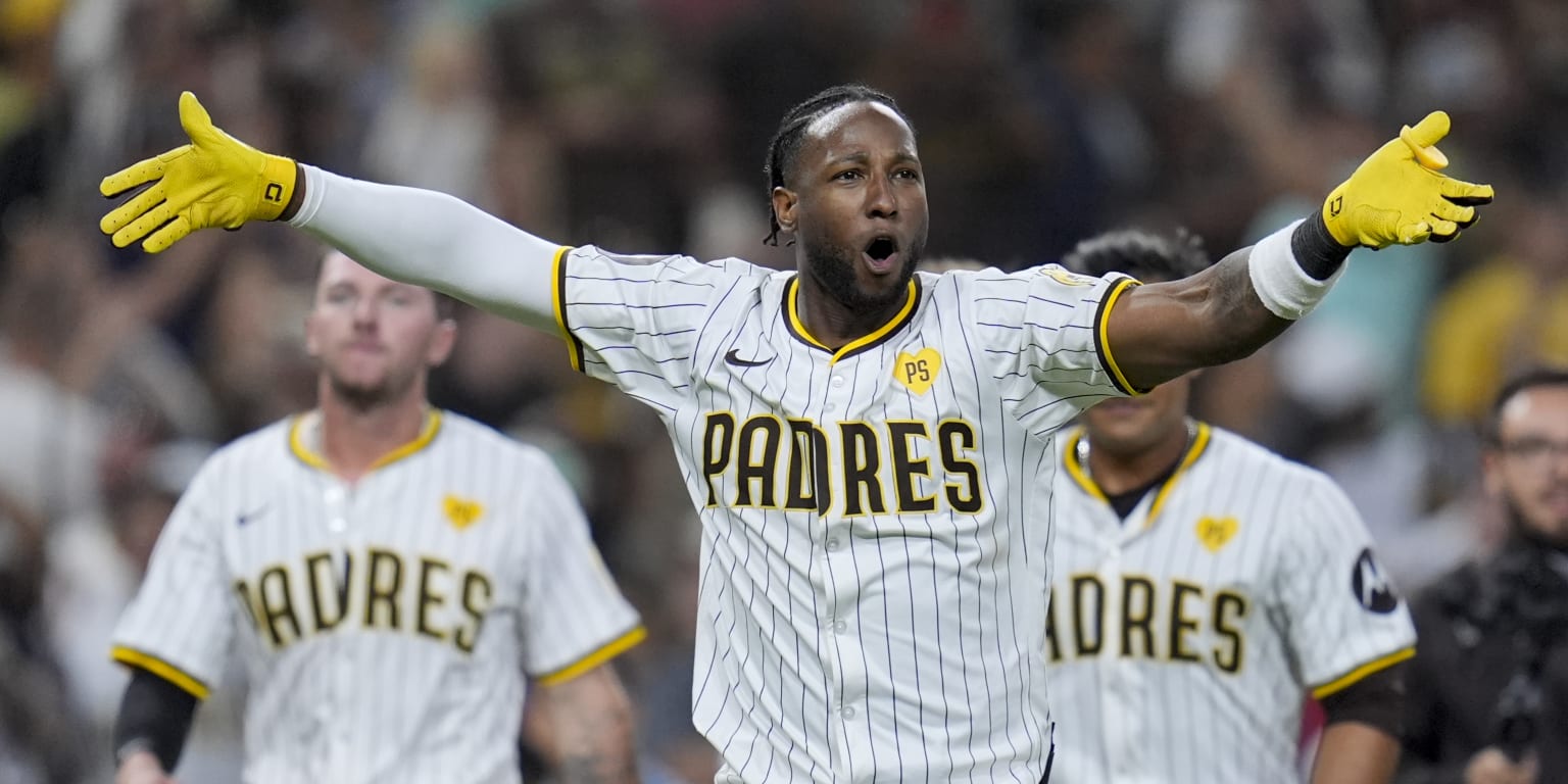 Star struck: NL outfield voting leader Profar walks it off