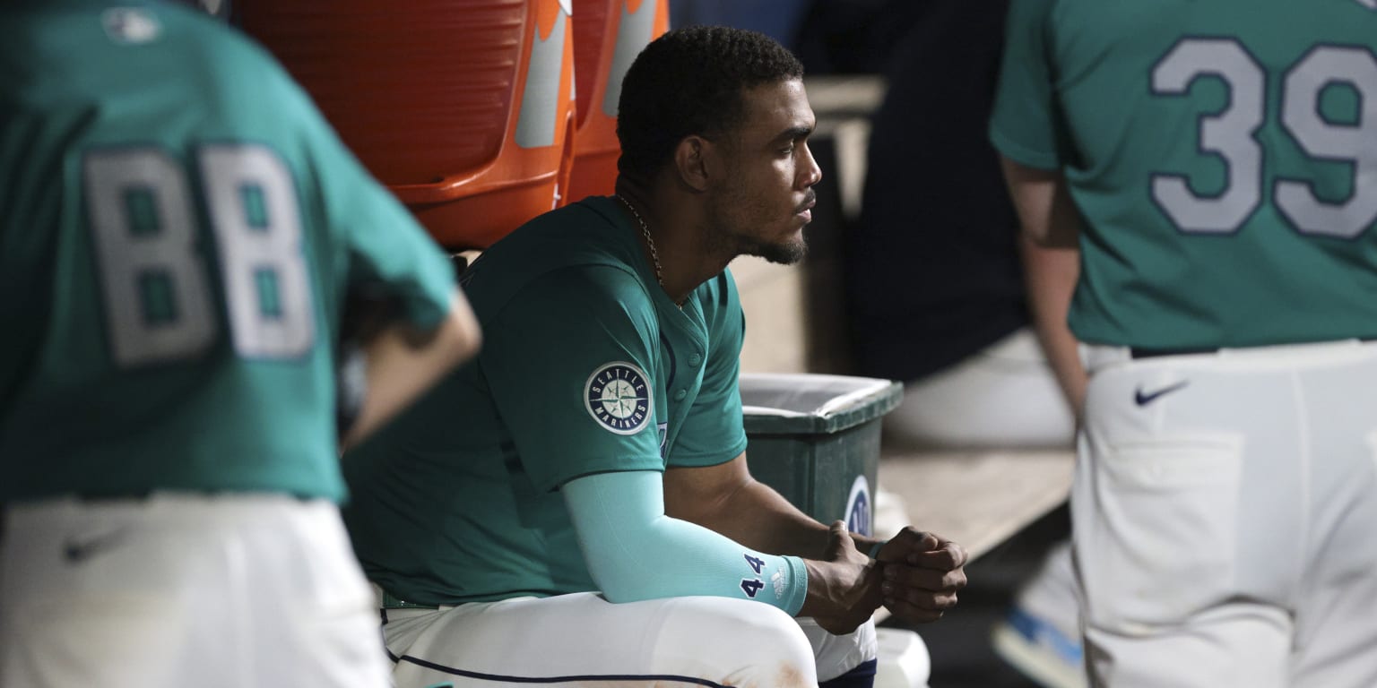 JRod (sore quad) exits game in 2nd, to undergo MRI BVM Sports