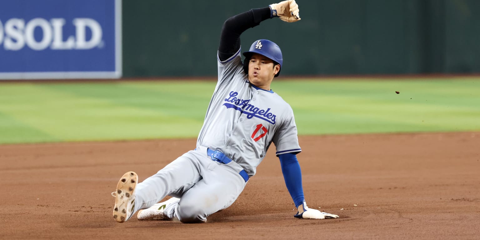 Shohei Ohtani steals 3 bases to reach 46