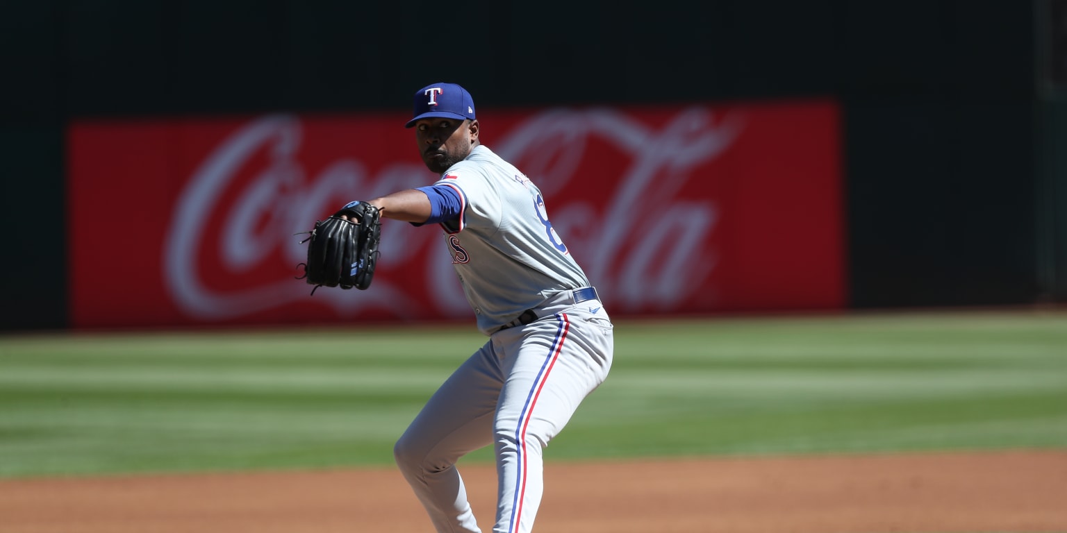 Rangers lose to A's in last game at Coliseum