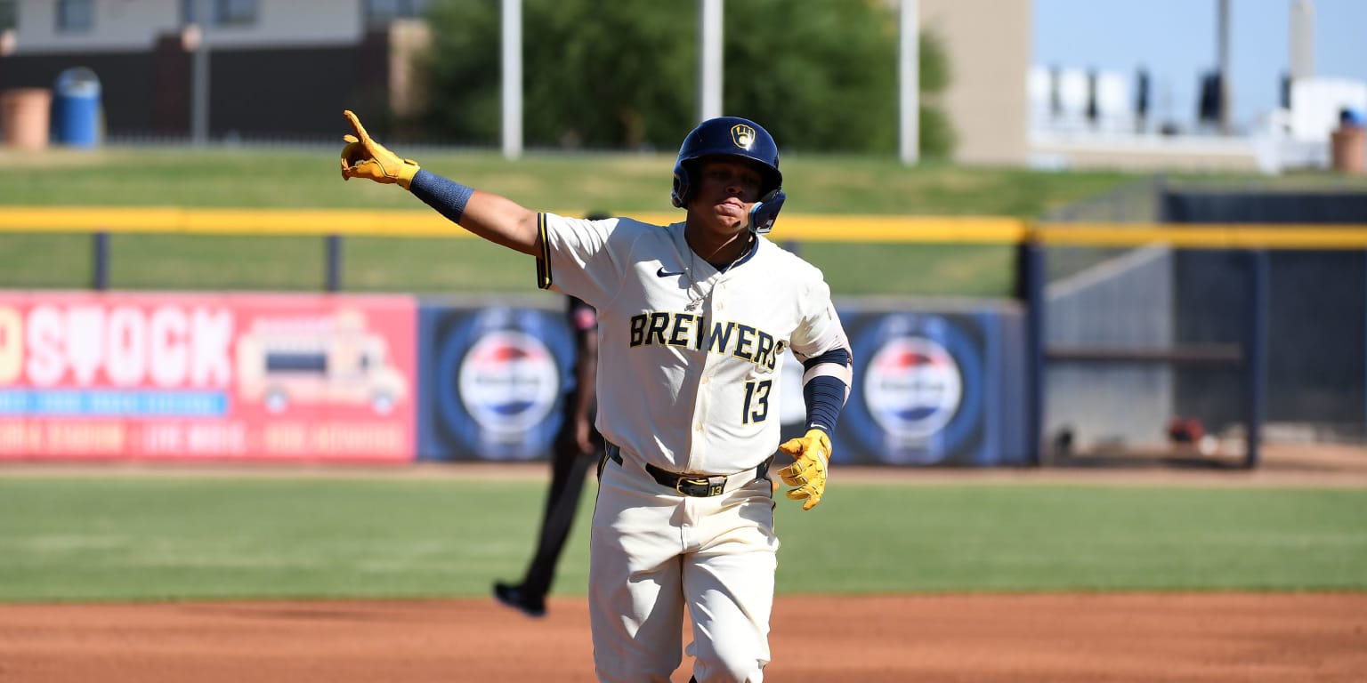 Brewers prospect Juan Baez reversing fortunes in Arizona Fall League