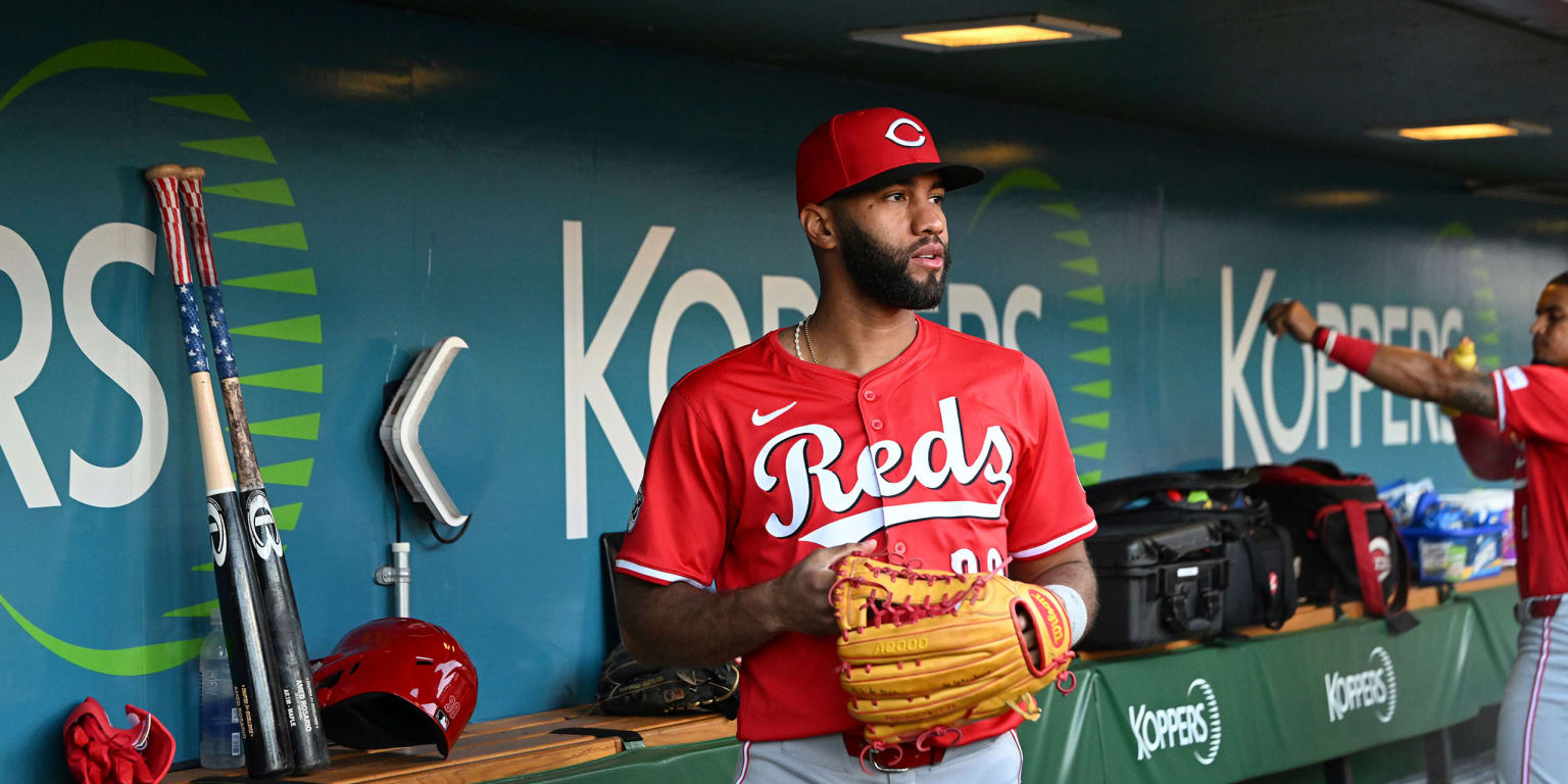 Amed Rosario signs one-year contract with Nationals