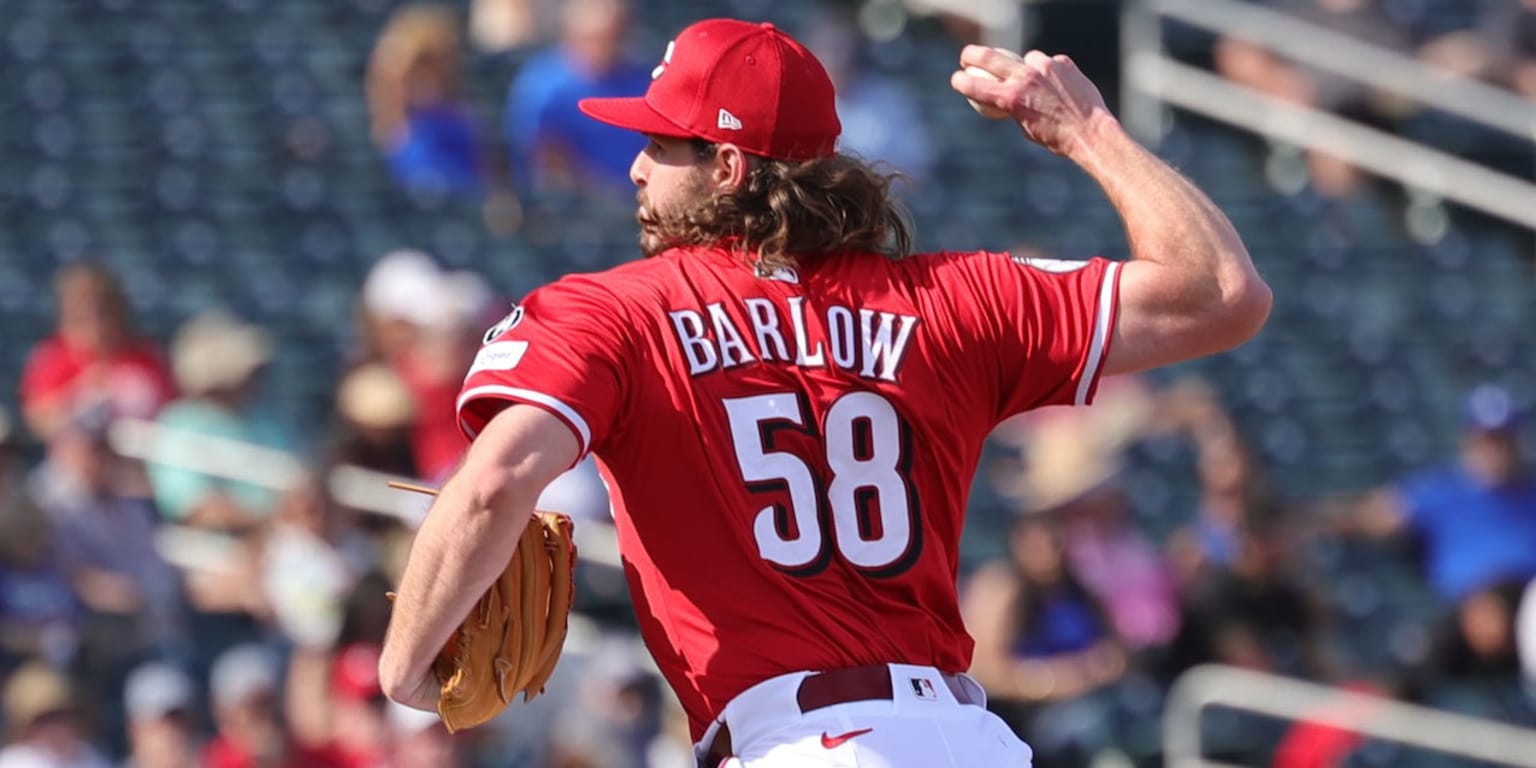 Scott Barlow sees increased velocity in Reds camp