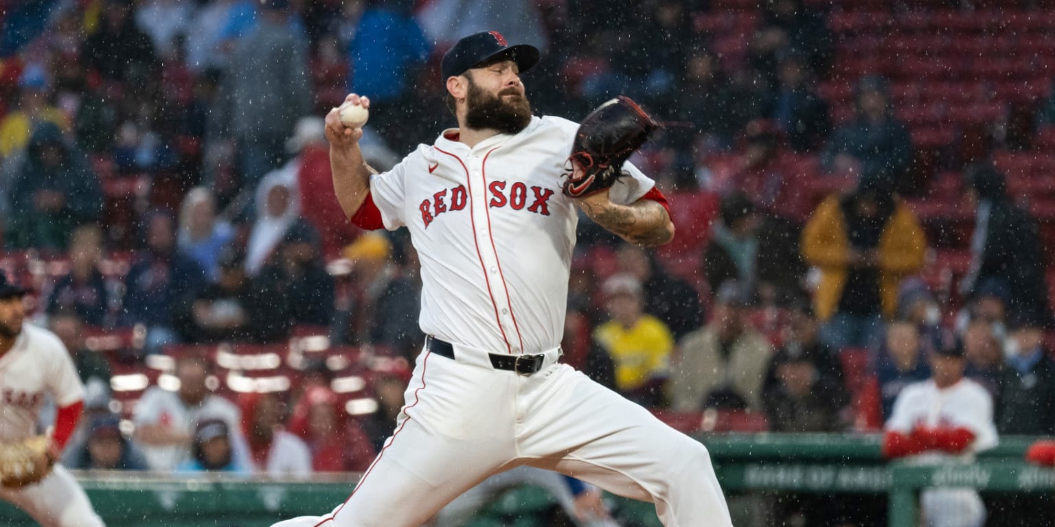 Lucas Giolito Struggles in Rainy Fenway Debut vs Rangers: What Went Wrong?