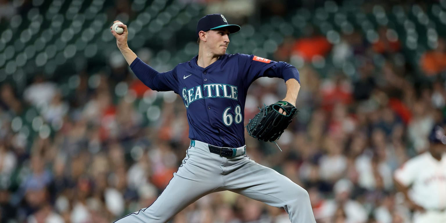 Kirby's season debut bookended by injury scares for J-Rod, Woo