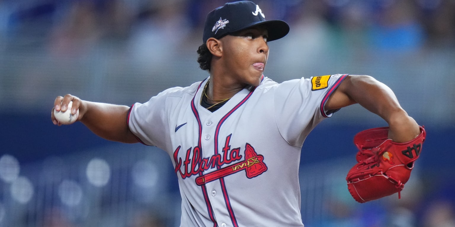 Didier Fuentes makes Major League debut in Braves' loss