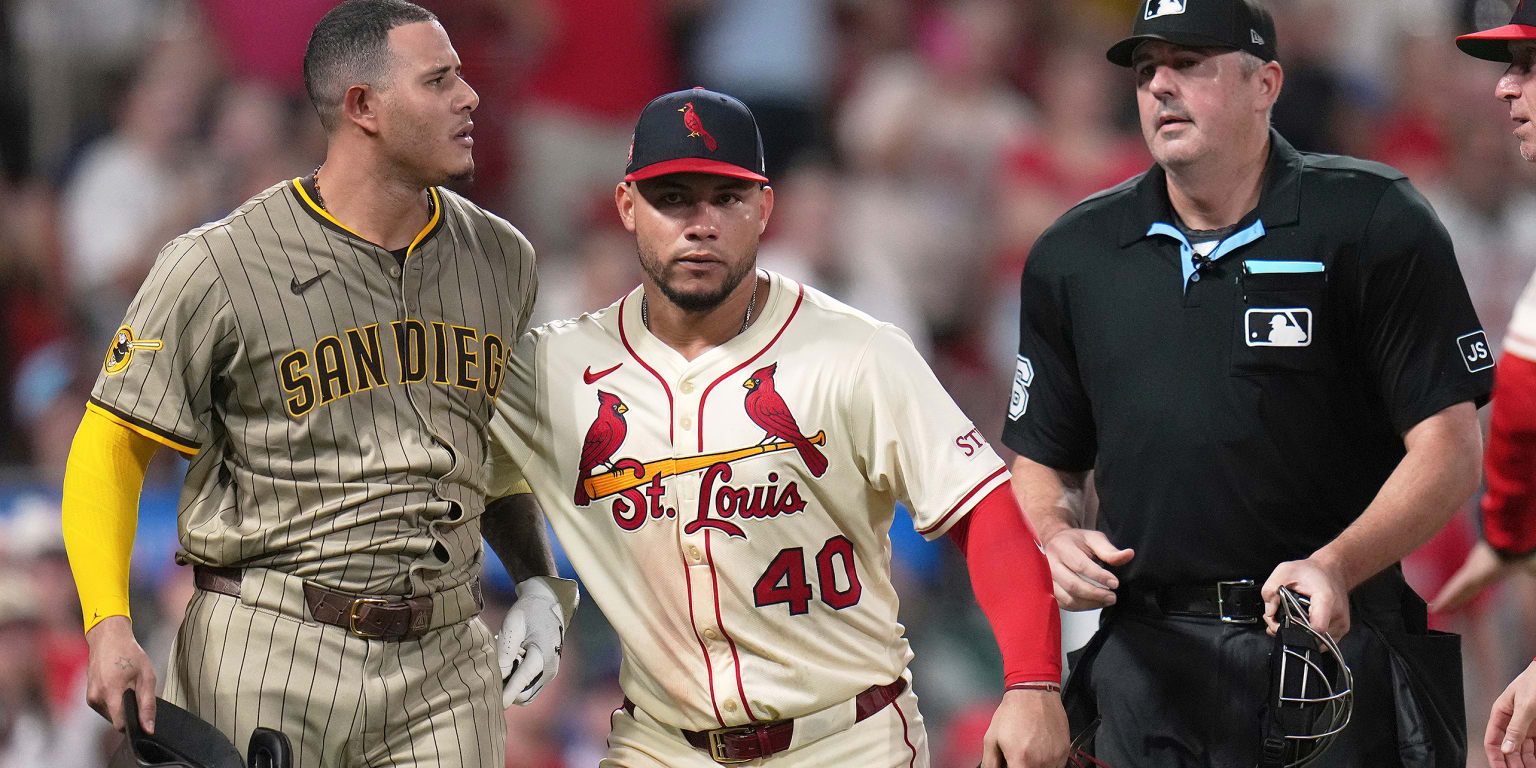 Padres, Cardinals benches clear after Manny Machado hit by pitch