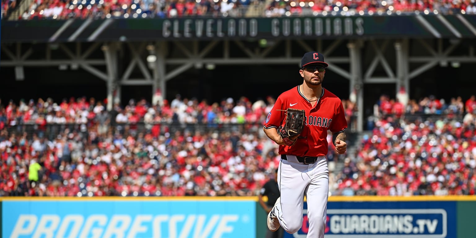 C.J. Kayfus getting more comfortable playing outfield