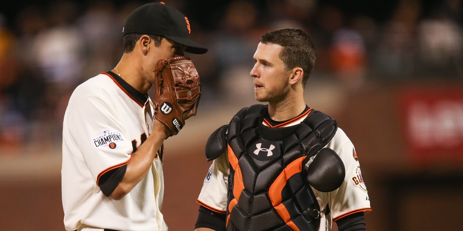 Posey adds former Giants teammates Casali, López to front office