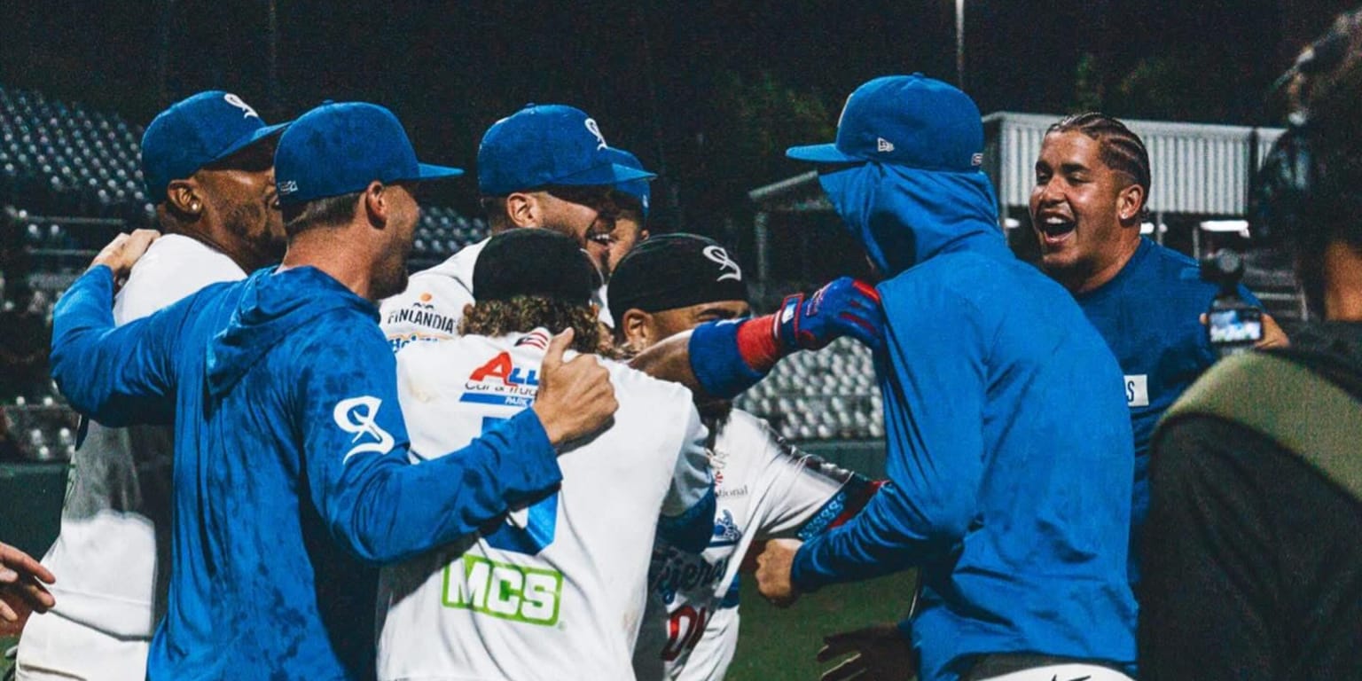 Cangrejeros pegan primero vs. Leones con doble de oro de Castro en la novena