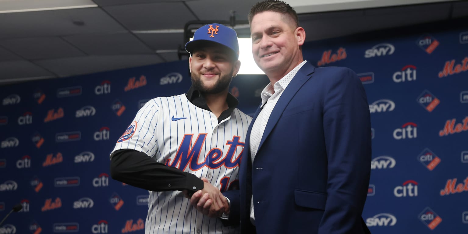 Bichette's making the same move as A-Rod -- and the stakes are just as high