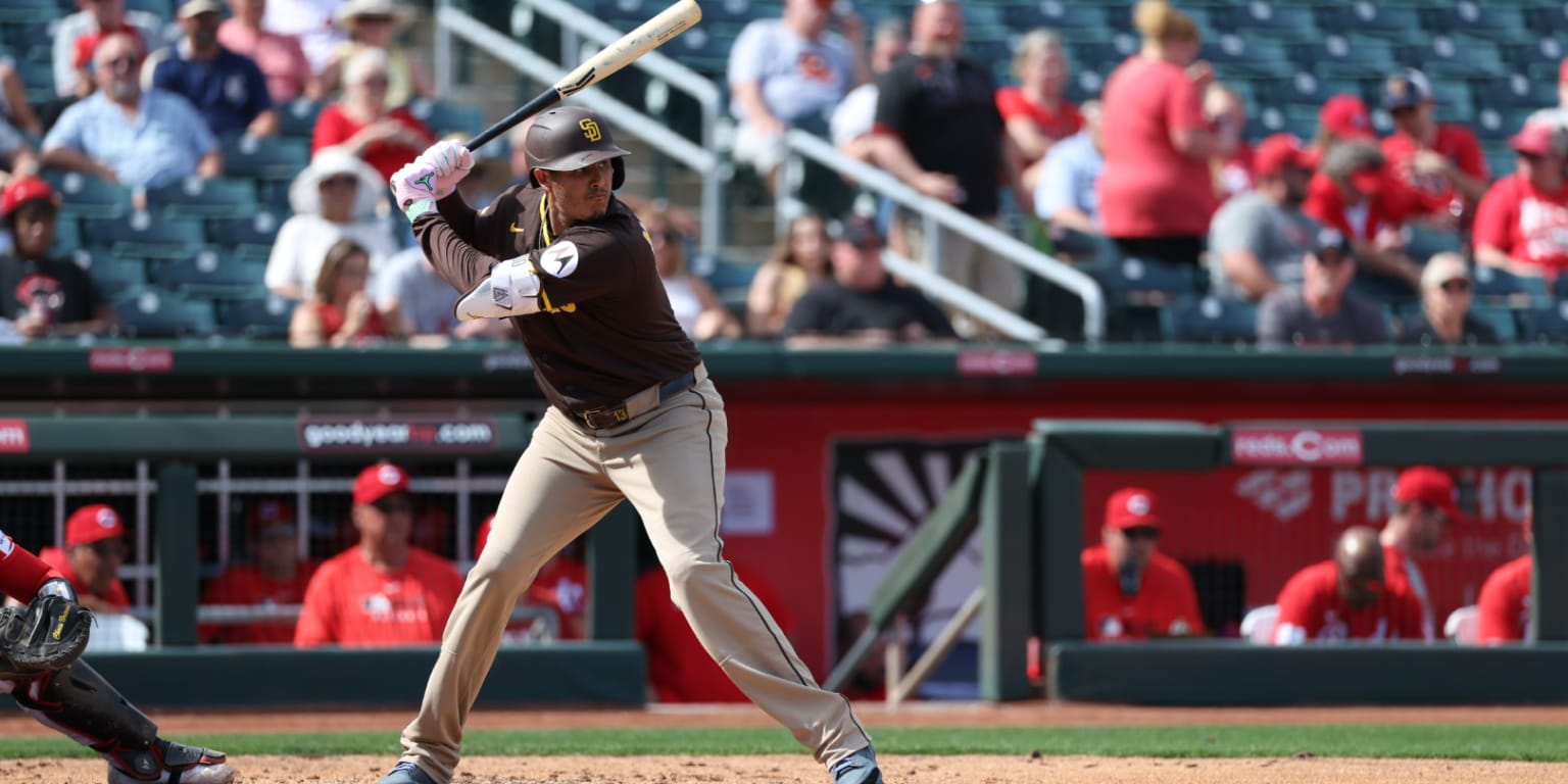 Machado slugs two HRs -- including a slam -- as he gears up for Classic