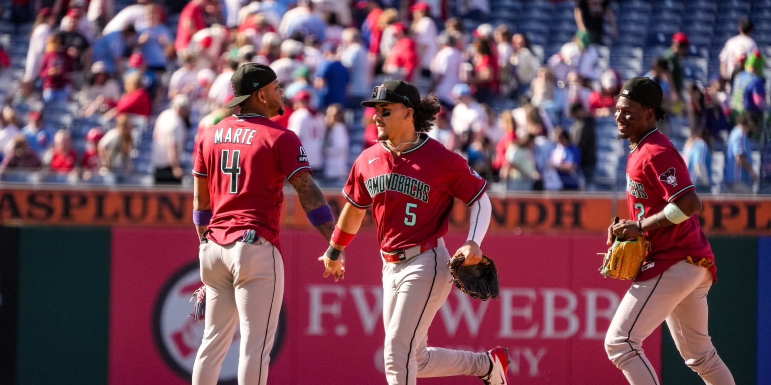 'Very gritty' D-backs grind out series-clinching win over Phillies