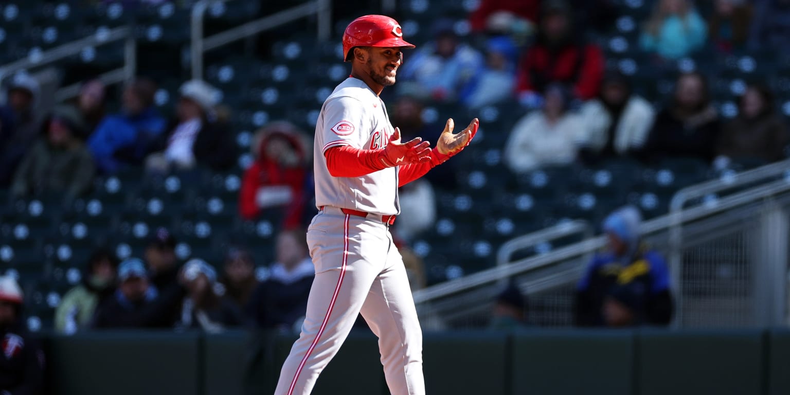 Myers' late RBI single caps off Reds' comeback win in Minnesota