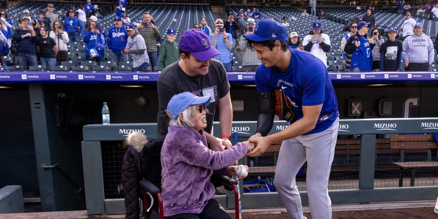 'Seeing her is a piece of history': Ohtani, Roberts meet 100-year-old Nagasaki survivor