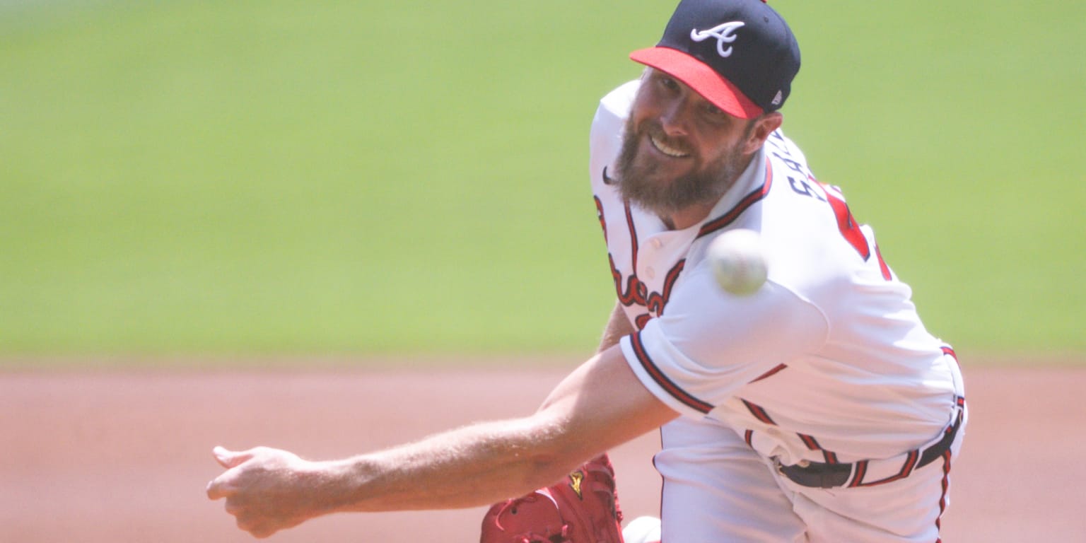 Sale passes Finley for 28th on K's list, takes over 7th among southpaws