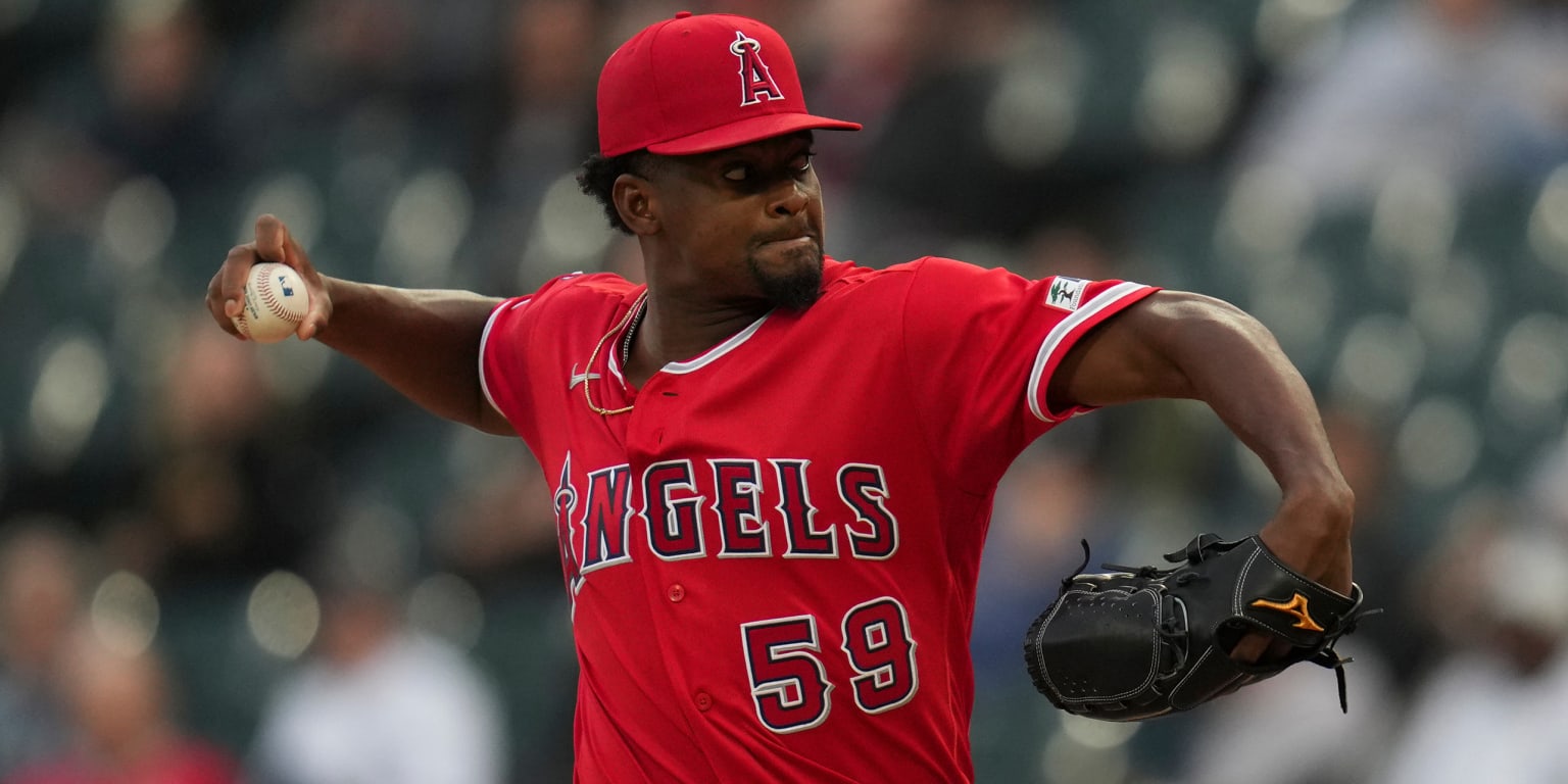 'That's what aces do': Soriano battles stiff neck as scoreless streak ends 