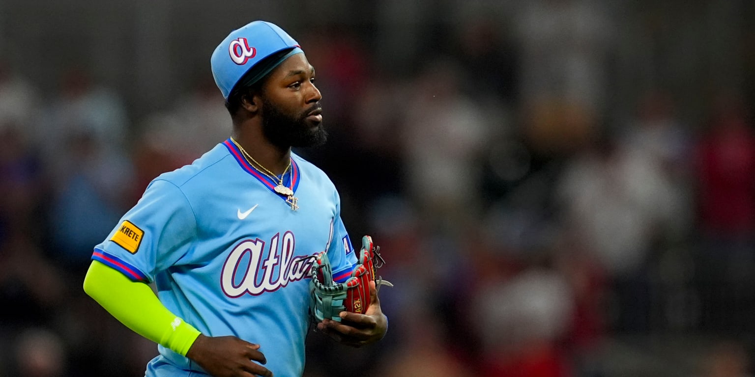Harris (sore quad) back in LF, nearing return to full-time CF role