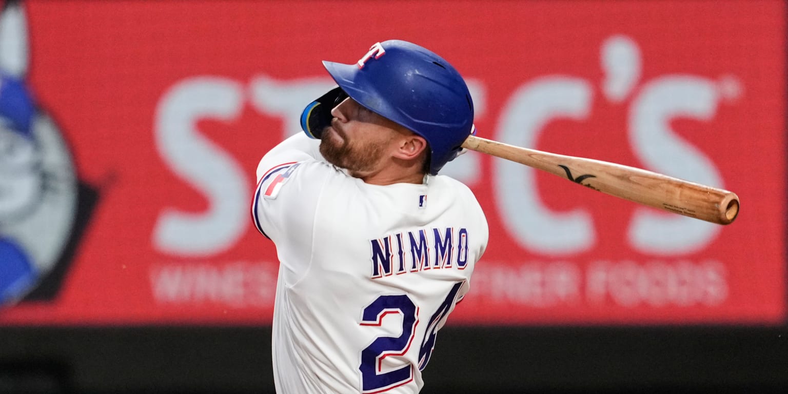 Nimmo day to day with sprained ankle after awkward landing