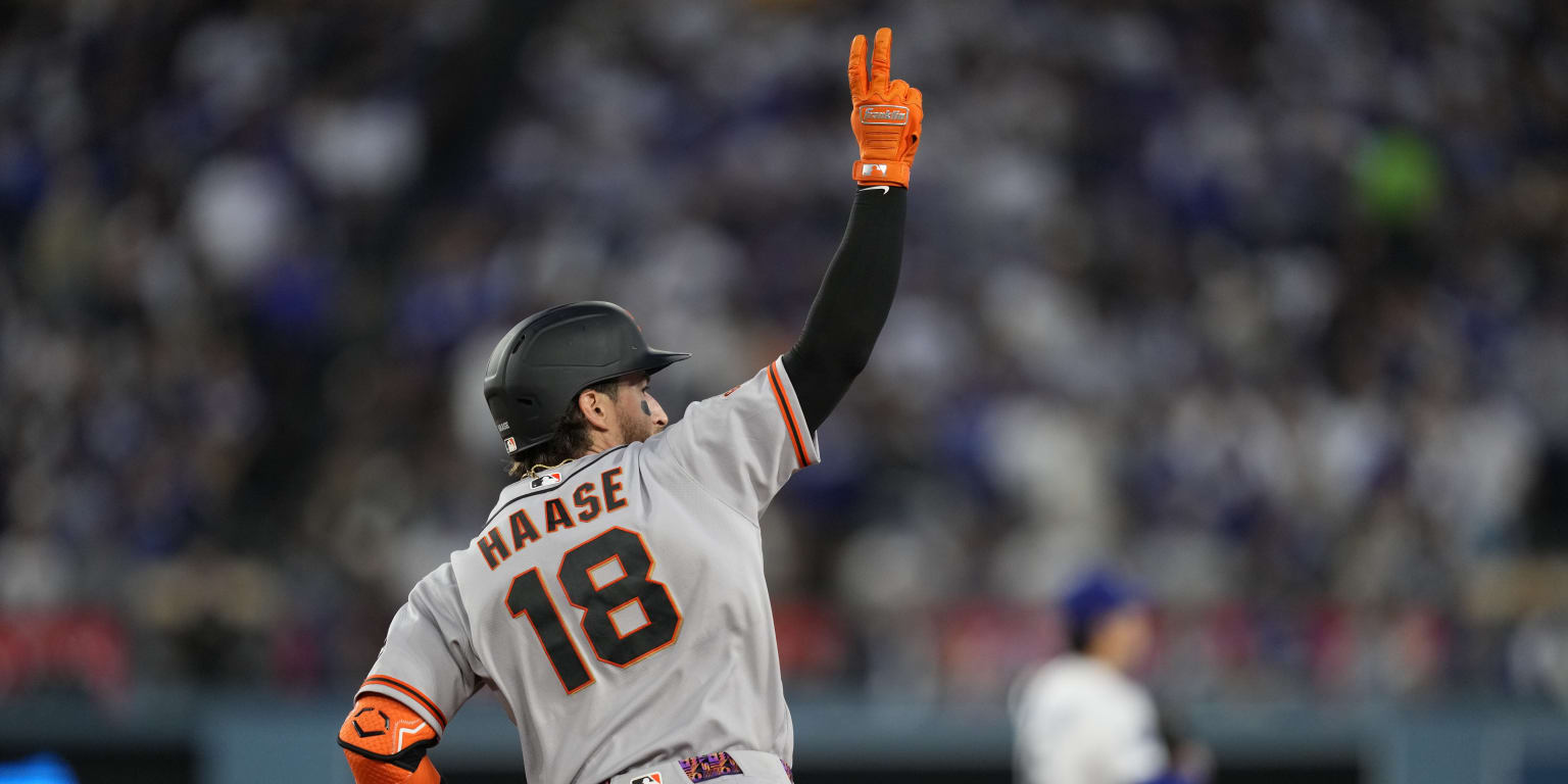 Haase's 2 HRs lead surprising night from bottom of Giants order