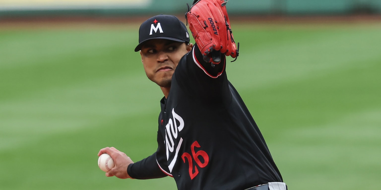 Bradley (7 K's) solid in win over Red Sox in return from IL